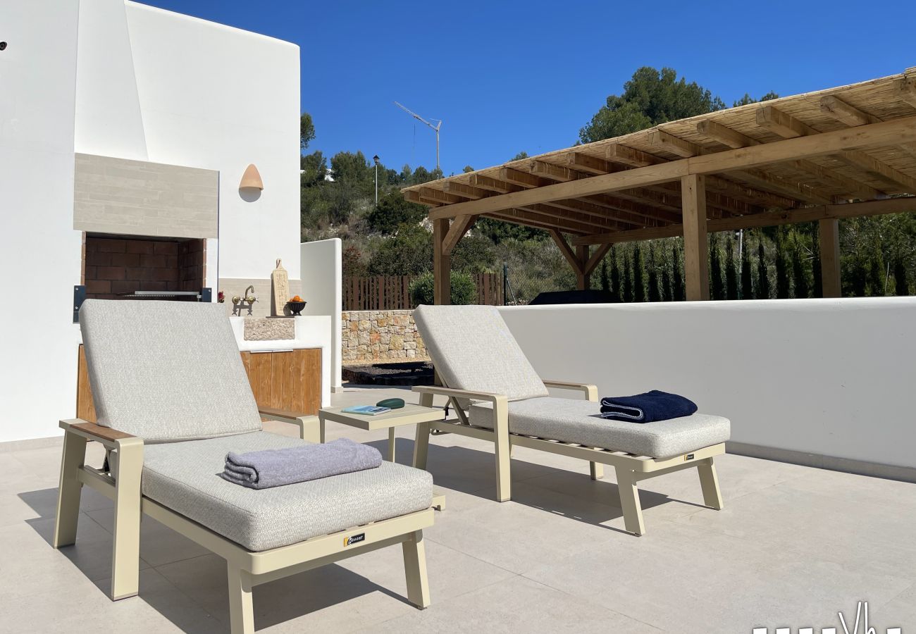 Villa in Pedreguer - Moderne villa voor 6 personen met privézwembad en uitzicht op de bergen  - LA OKSANA