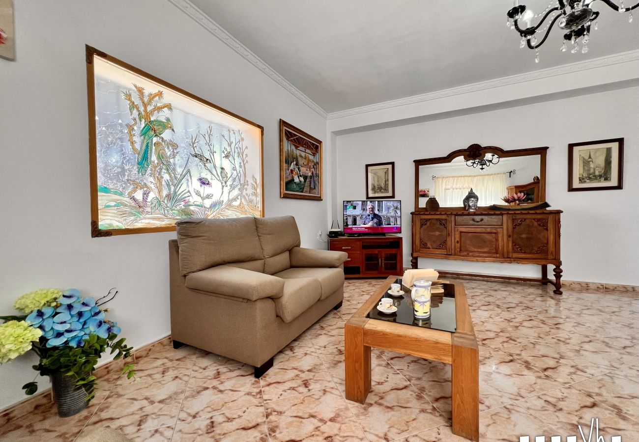 Вилла на Бенисса / Benissa - CASA MORA- Очаровательная деревенская вилла с частным бассейном
